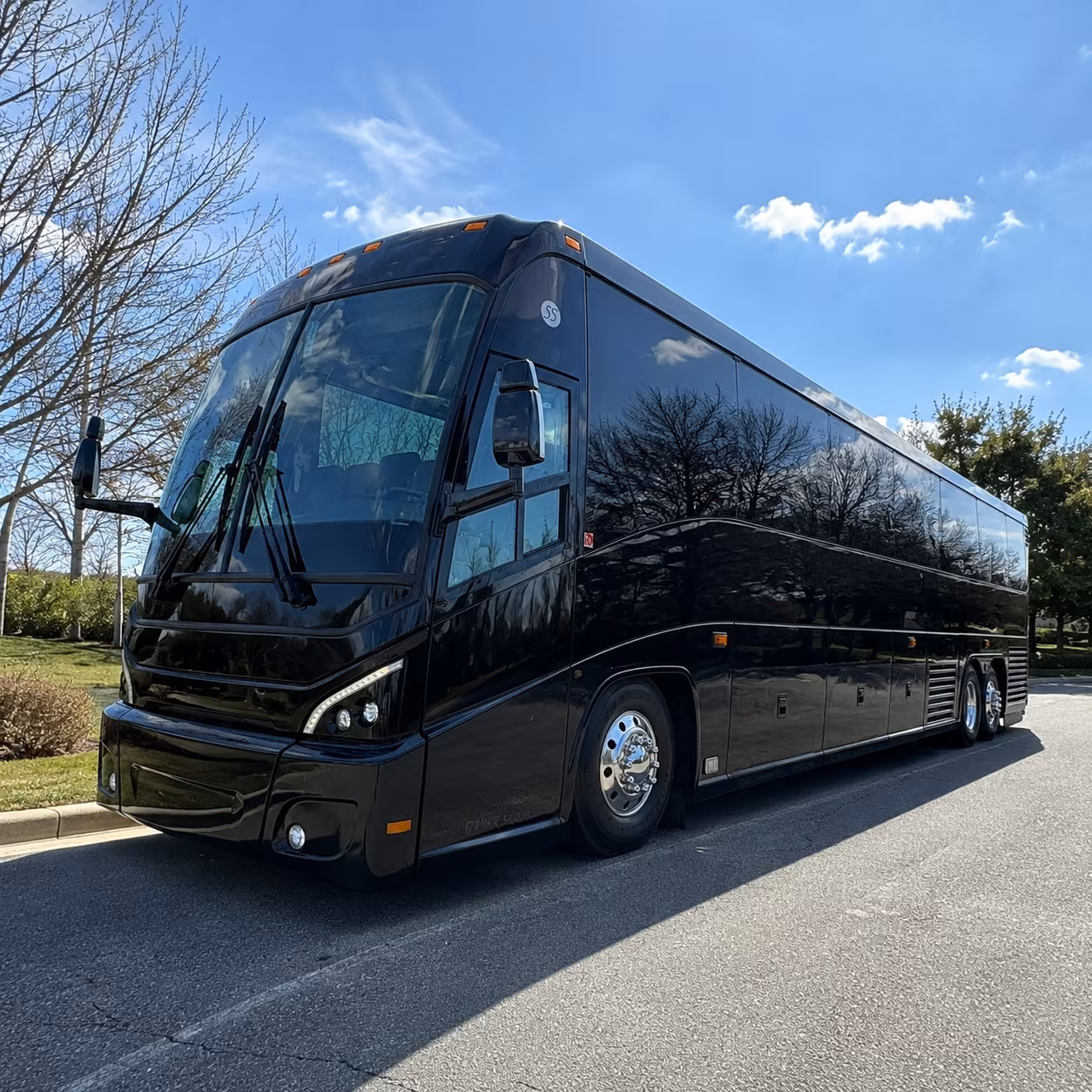 for the best employee shuttle coverage connect your team to the metro north