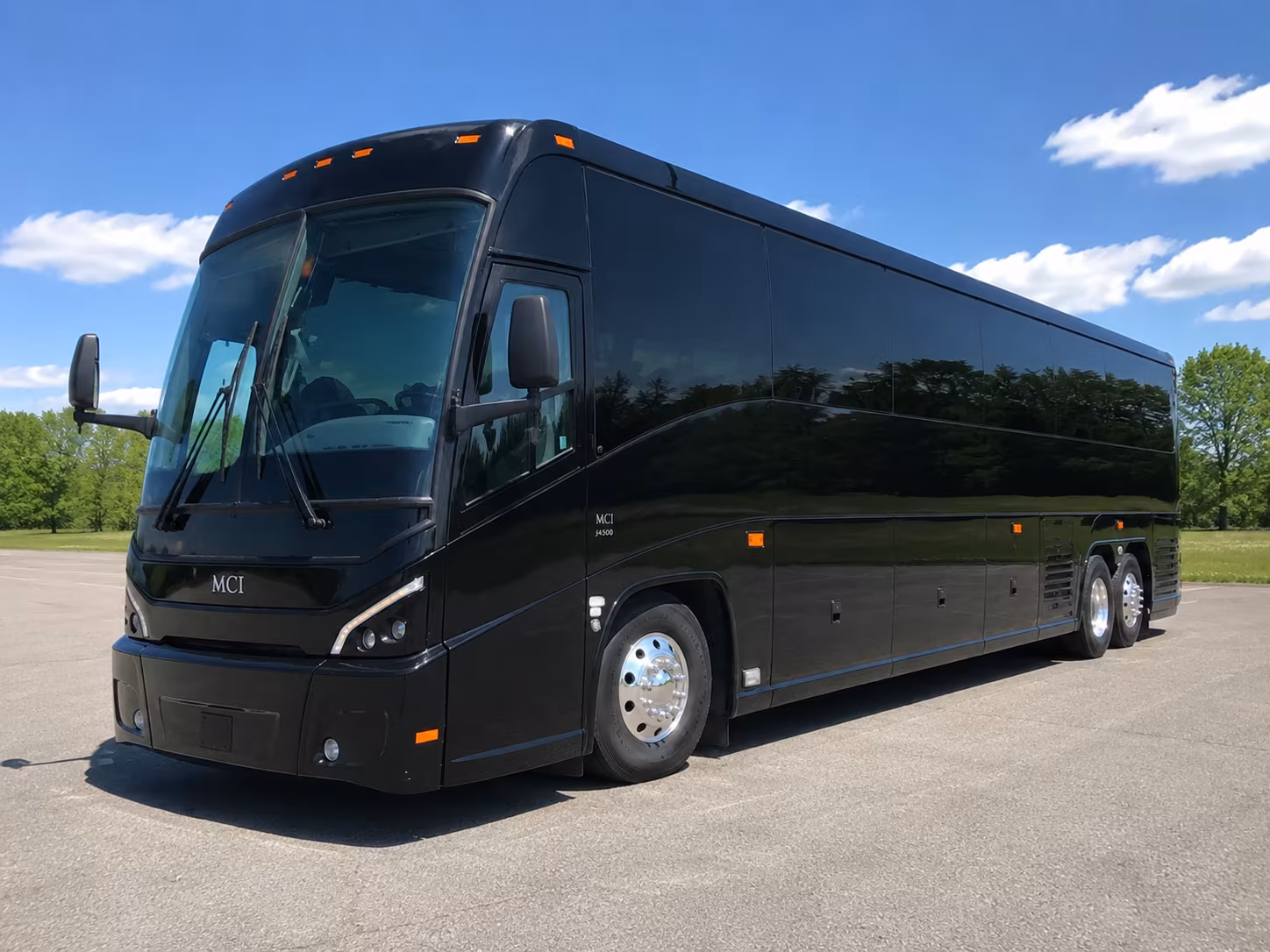 get your executive team to westchester county airport and all three nyc airports