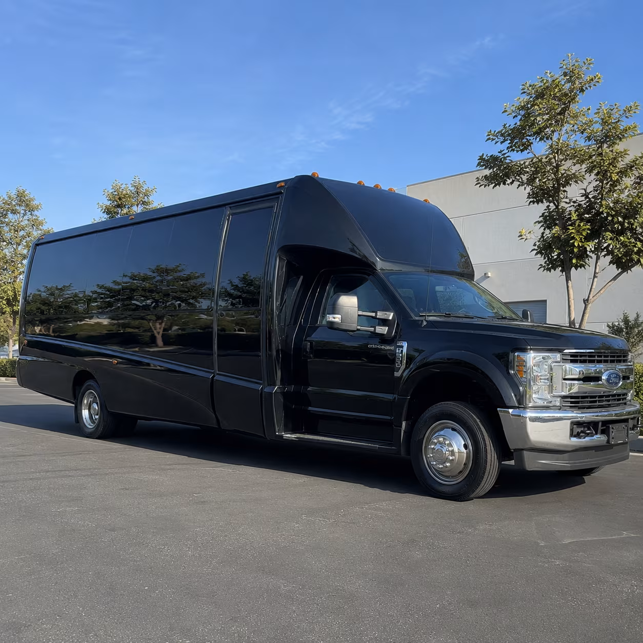 new rochelle bachelor bachelorette party bus rental